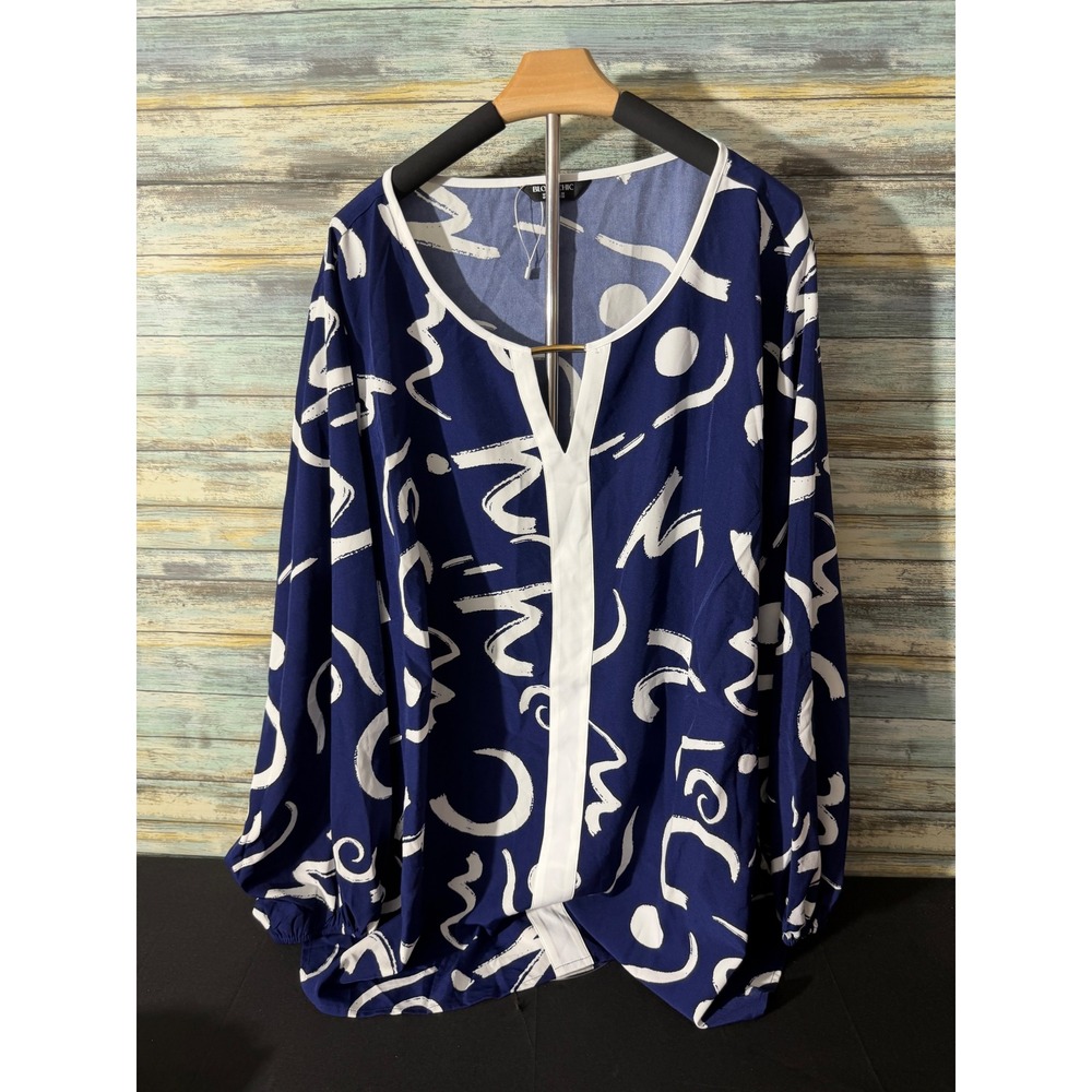 Bloomchic Blouse Size 28 Navy Blue Excellent Abstract Print Split Neck Top